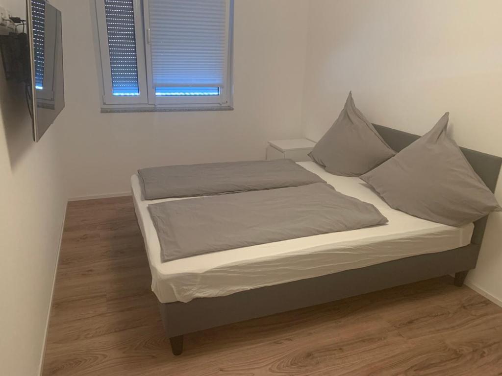 Appartement Fewo Dani à Rheinhausen Extérieur photo